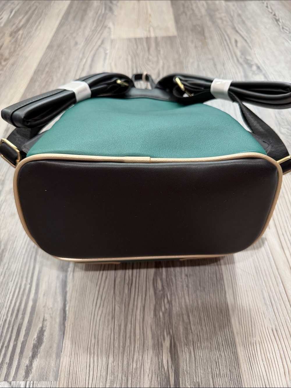 NWT Loungefly Marvel Loki Helmet Mini Backpack in Metallic Gold, Green & Black - Picture 6 of 11